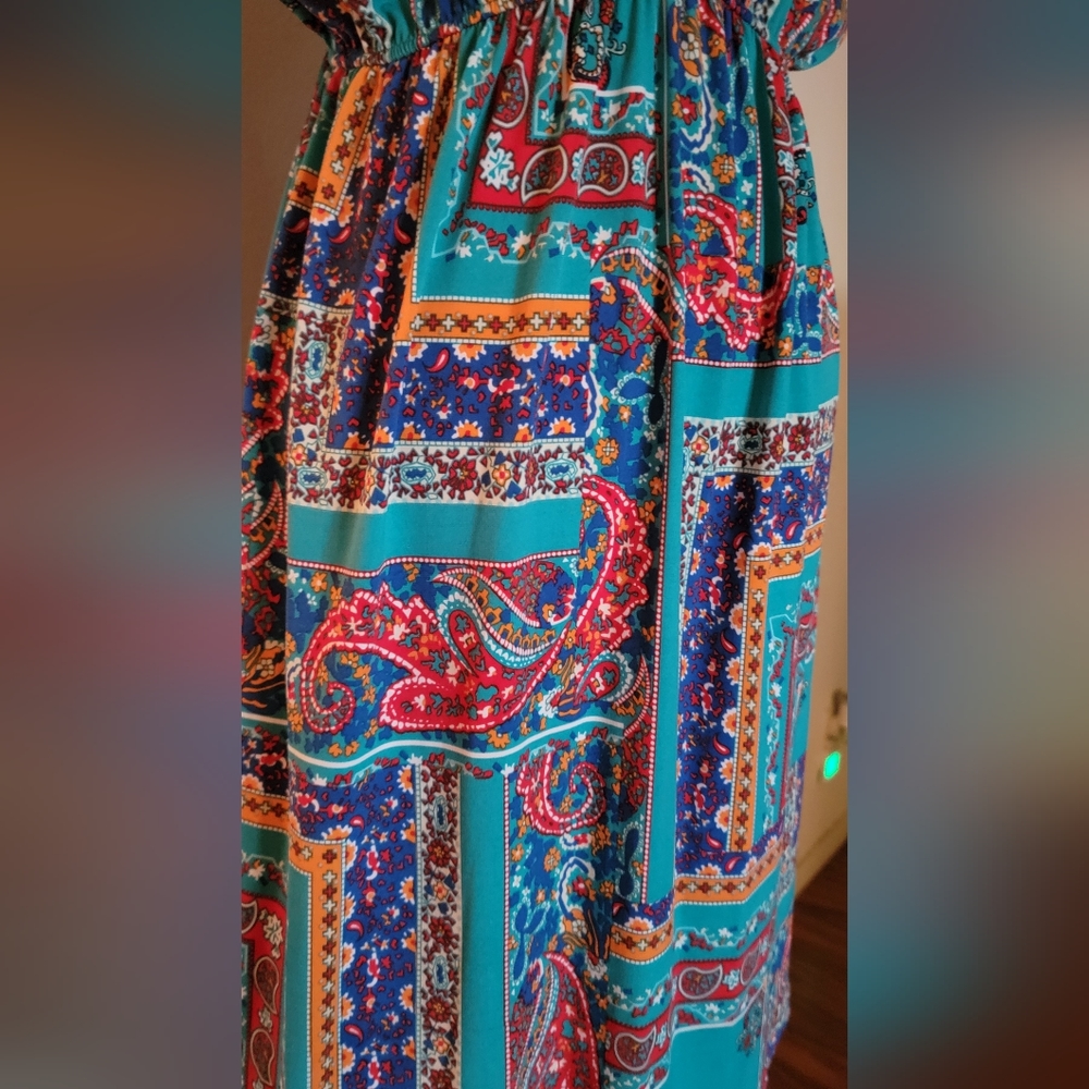 Dress - Picture 5 of 7